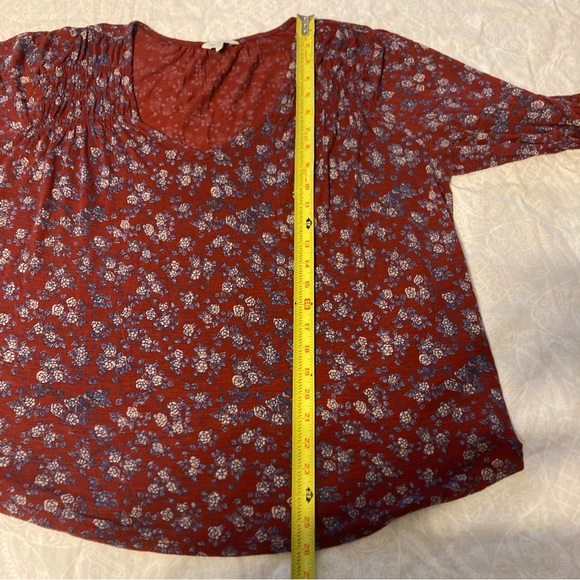 Lucky Brand Red Blouse with Bell Sleeves - Picture 7 of 10